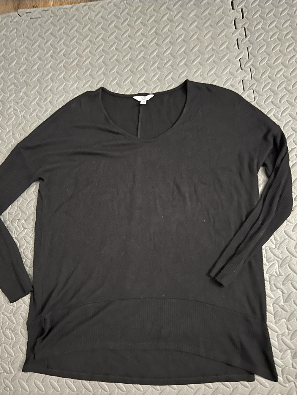Women’s black time & tru sweater small